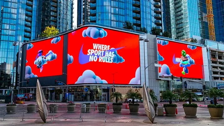 1,296㎡ Outdoor 3D LED Display at Fox Ridge Resort